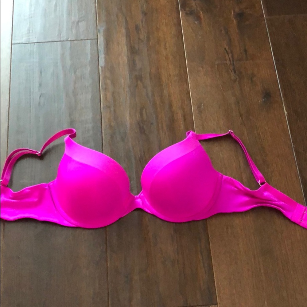 Victoria’s Secret 34d push-up
